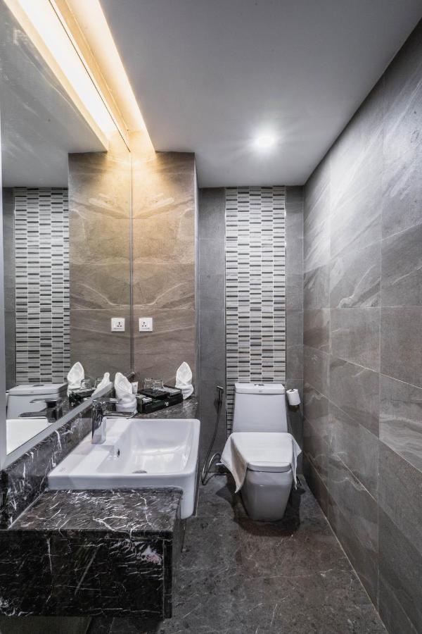 Ano Hotel Miri Eksteriør bilde