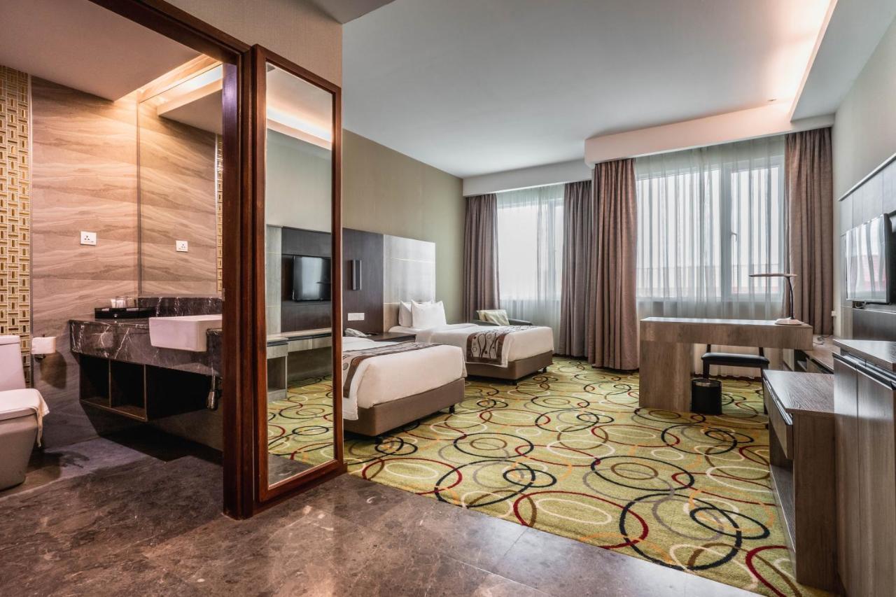 Ano Hotel Miri Eksteriør bilde