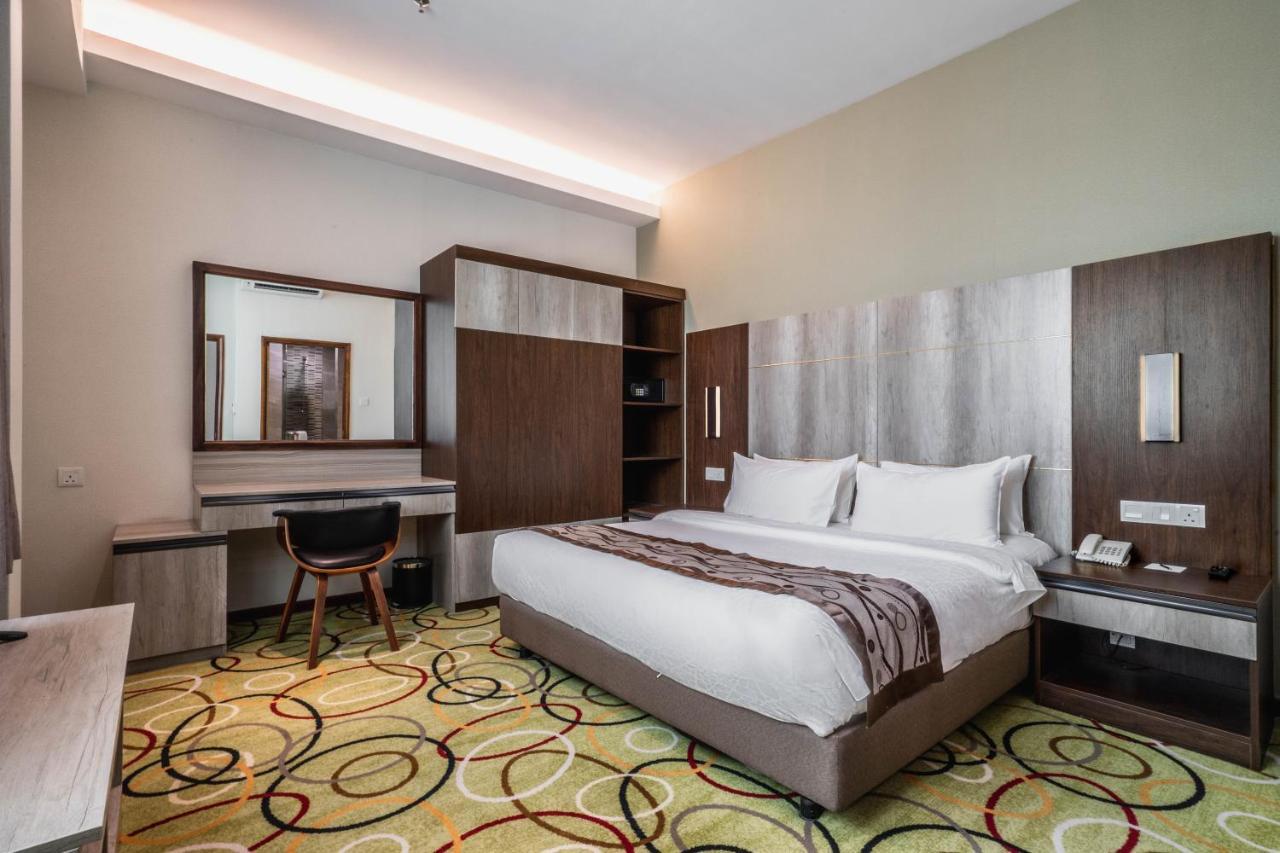 Ano Hotel Miri Eksteriør bilde
