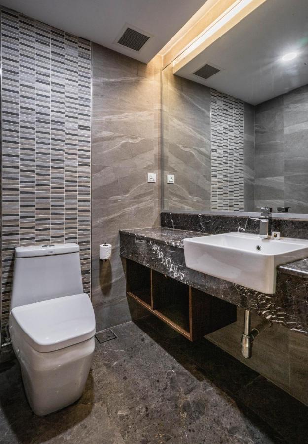Ano Hotel Miri Eksteriør bilde
