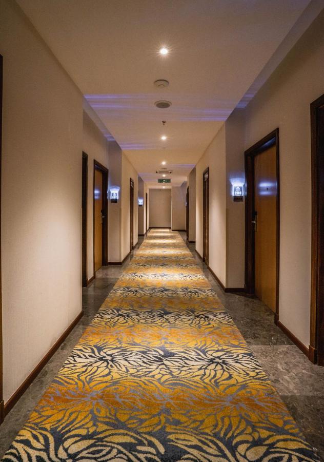 Ano Hotel Miri Eksteriør bilde